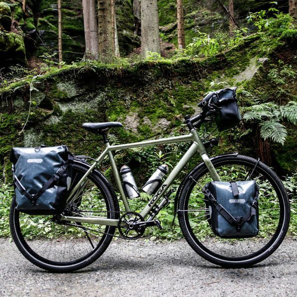 Ortlieb vs Vaude (2026): The Ultimate Waterproof Pannier Showdown